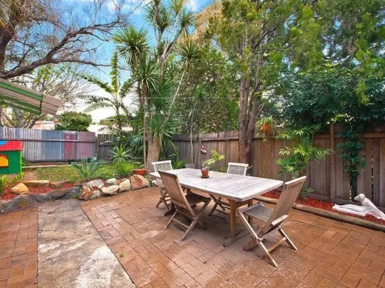 92 May Street, St Peters NSW 2044