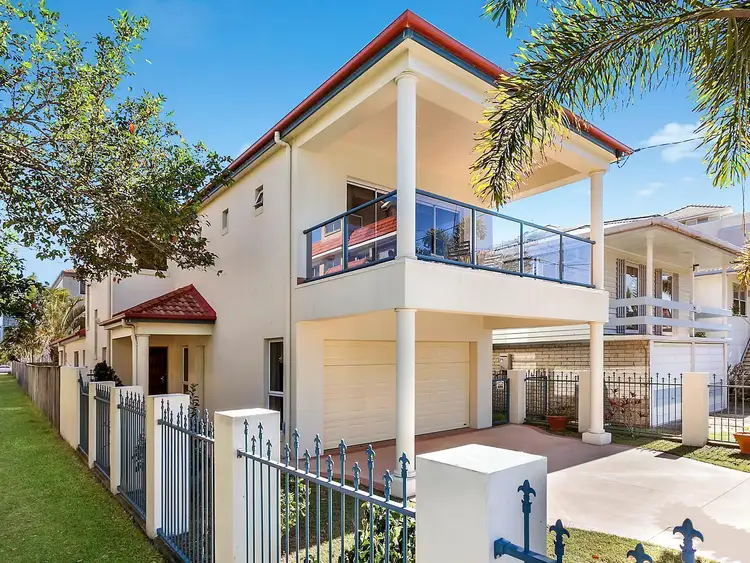 27 Ventura Road, Mermaid Beach QLD 4218