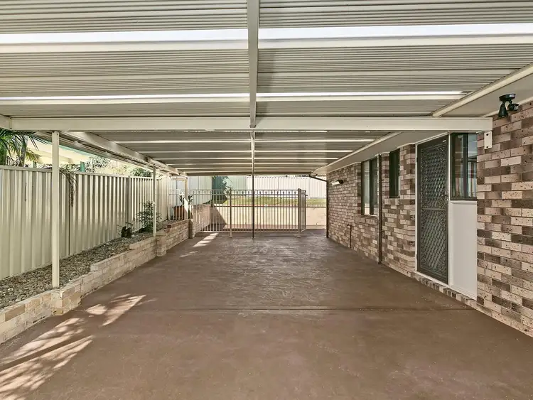 Fourth view of Homely house listing, 35 Parkdale Avenue, Horsley NSW 2530