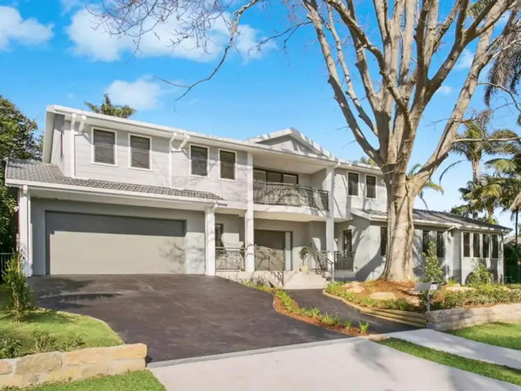 6 Jefferson Avenue, St Ives NSW 2075