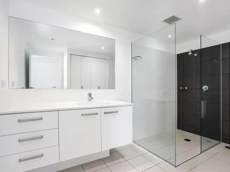 Fifth view of Homely apartment listing, 42/25 Surf Parade, Broadbeach QLD 4218