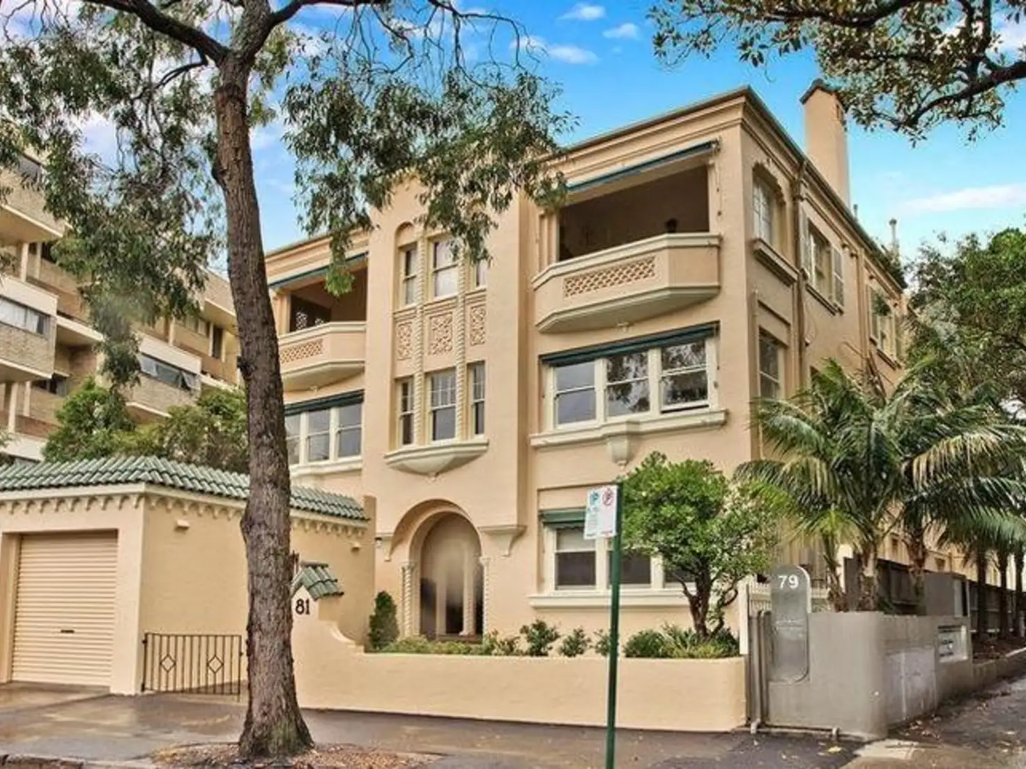 Main view of Homely apartment listing, 2/81 Elizabeth Bay Road, Elizabeth Bay NSW 2011