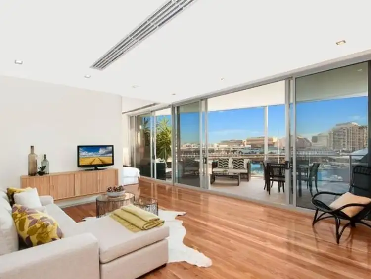 1002/35 Shelley Street, Sydney NSW 2000