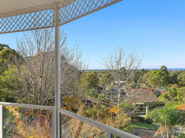 Sixth view of Homely house listing, 5 Sunninghill Circuit, Mount Ousley NSW 2519