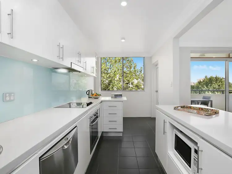 Fourth view of Homely apartment listing, 15/8 Holkham Avenue, Randwick NSW 2031