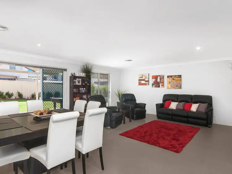 Fifth view of Homely house listing, 3 Vantage Circuit, Cameron Park NSW 2285