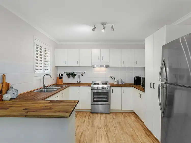 Second view of Homely townhouse listing, 19/36 Park Road, Bellambi NSW 2518