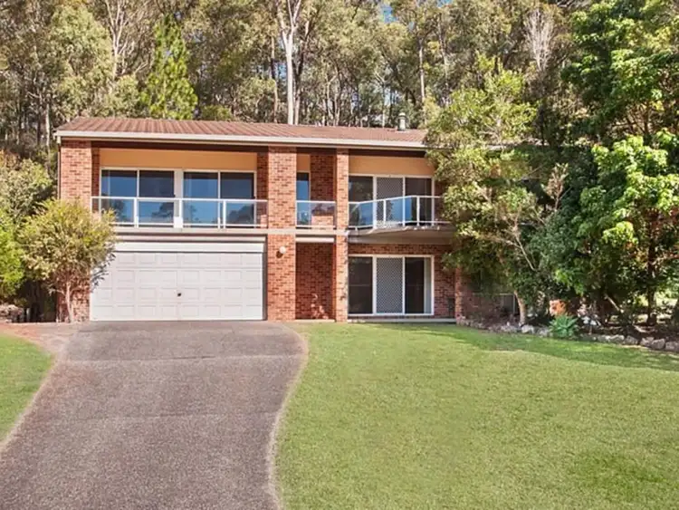 71 Seaview Close, Eleebana NSW 2282