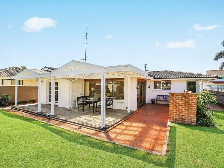 5 Brian Street, Fairy Meadow NSW 2519