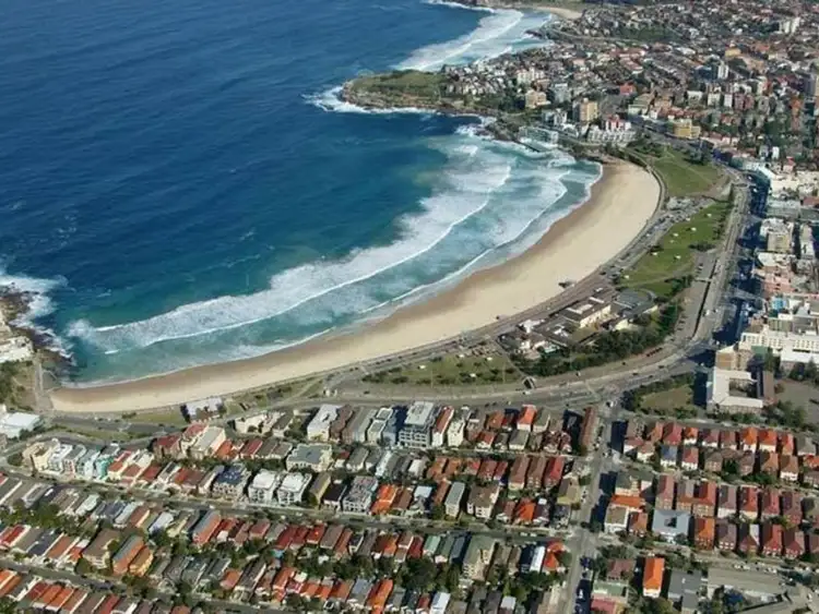 Second view of Homely apartment listing, 4/138 Warners Avenue, Bondi Beach NSW 2026