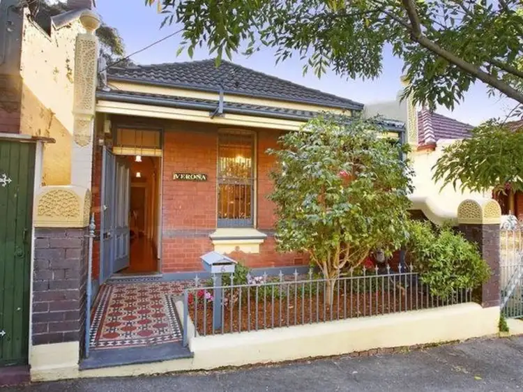 6 Lincoln Street, Stanmore NSW 2048