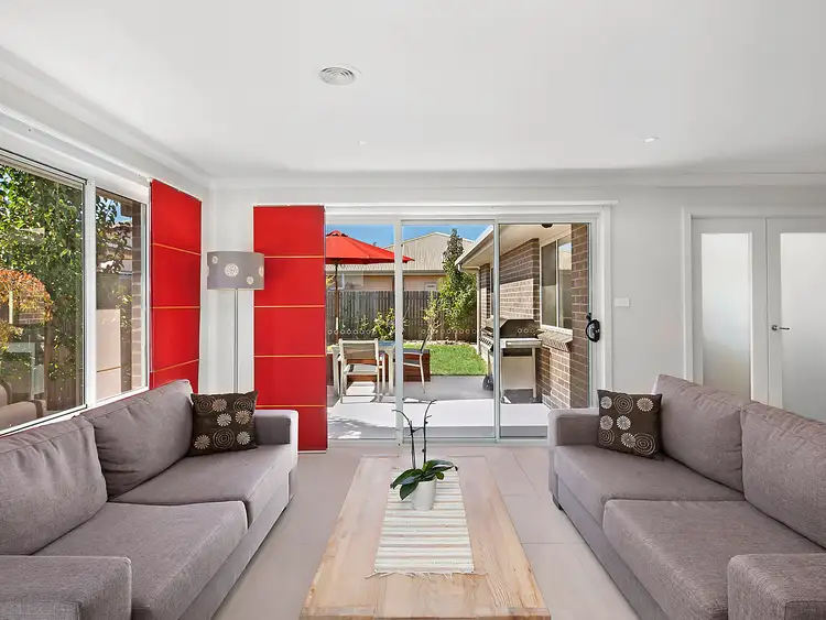 Fifth view of Homely house listing, 16 Gwen Meredith Loop, Franklin ACT 2913