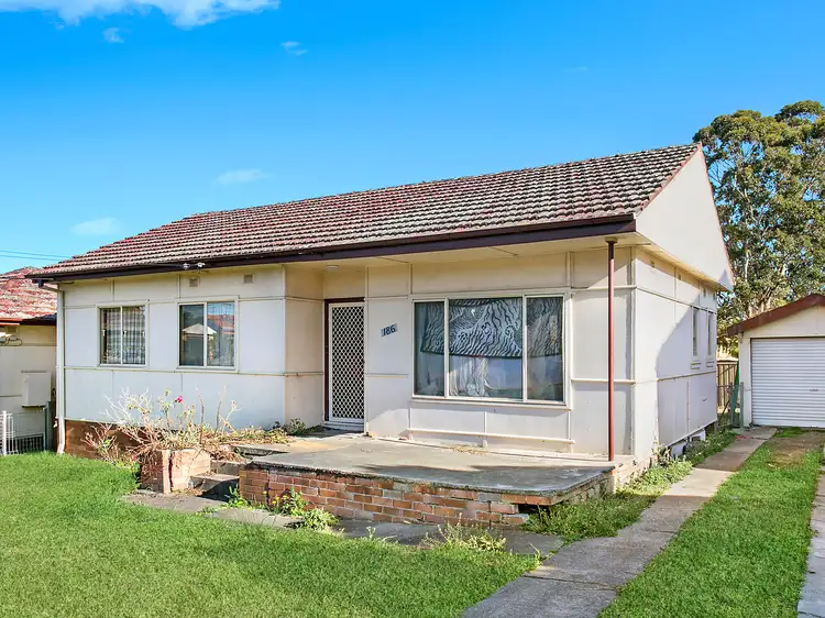 Main view of Homely house listing, 186 Girraween Road, Girraween NSW 2145