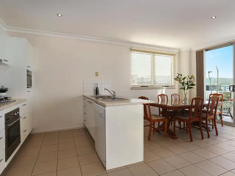 Fourth view of Homely apartment listing, 21/16 Grosvenor Road, Indooroopilly QLD 4068
