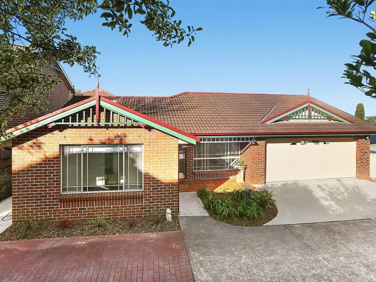 Second view of Homely villa listing, 1/6A William Street, Figtree NSW 2525