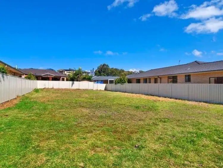 36 The Park Chase, Valentine NSW 2280
