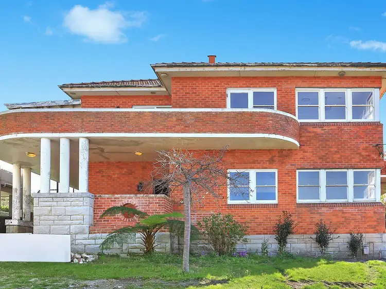 26 Ponsonby Parade, Seaforth NSW 2092