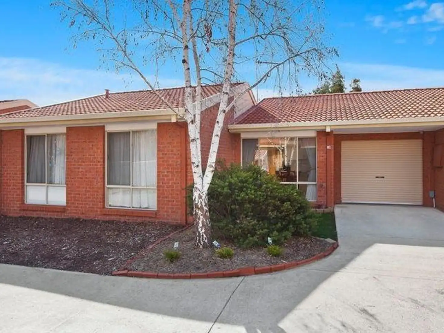 Main view of Homely townhouse listing, 28/29 Popplewell Place, Gordon ACT 2906