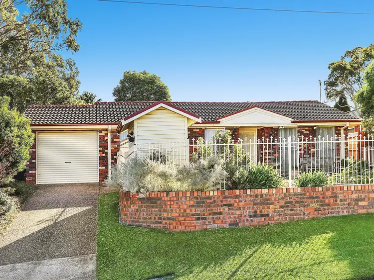 Third view of Homely house listing, 7 Loch Carron Avenue, Farmborough Heights NSW 2526