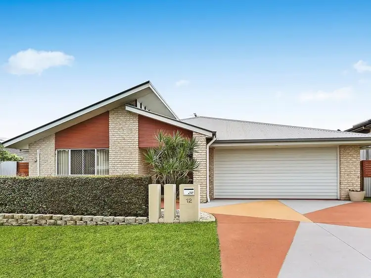 12 Daphne Place, Wakerley QLD 4154