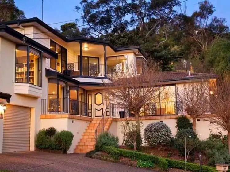 19 Naranganah Avenue, Gymea Bay NSW 2227