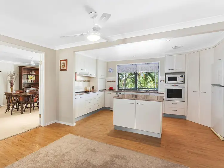 Second view of Homely house listing, 7 Tulloch Crescent, Mudgeeraba QLD 4213