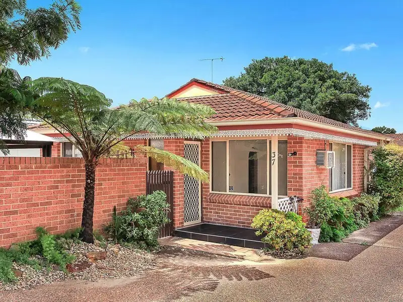 Main view of Homely villa listing, 1/37 Webb Road, Booker Bay NSW 2257