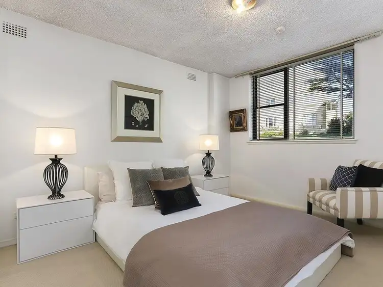 Third view of Homely apartment listing, 16/21 East Crescent Street, Mcmahons Point NSW 2060