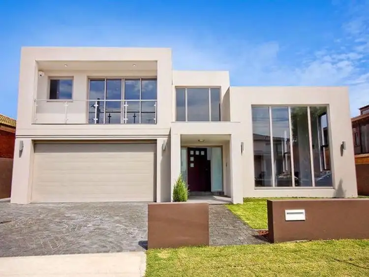 28 Fowler Crescent, South Coogee NSW 2034