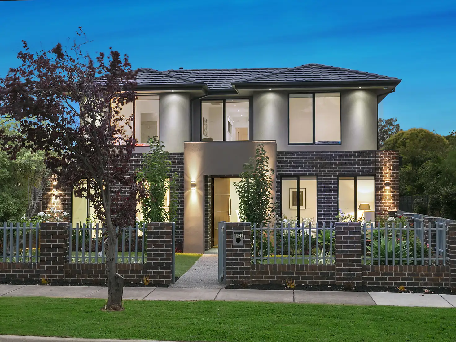 Main view of Homely townhouse listing, 1/52 St Albans Street, Mount Waverley VIC 3149