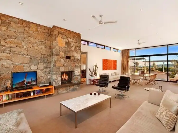 760 Nanima Road, Hall ACT 2618