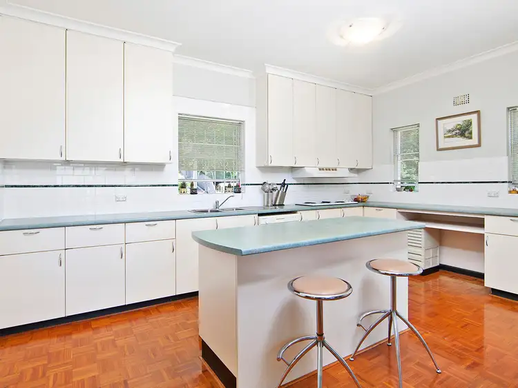 Fourth view of Homely apartment listing, 5B Bundarra Road, Bellevue Hill NSW 2023