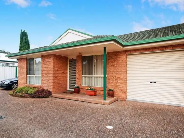 2/43A Yorston Street, Warners Bay NSW 2282