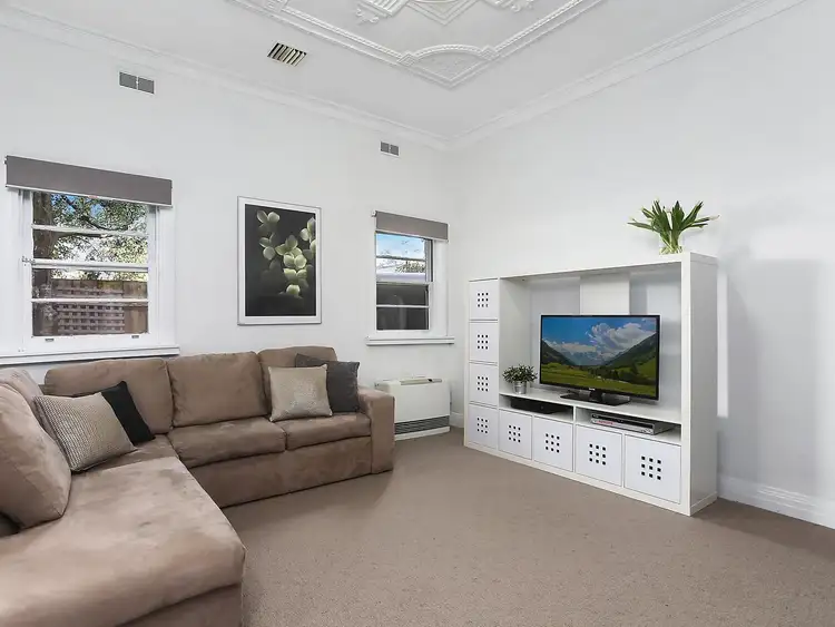 Fifth view of Homely house listing, 2 Alison Street, Mckinnon VIC 3204