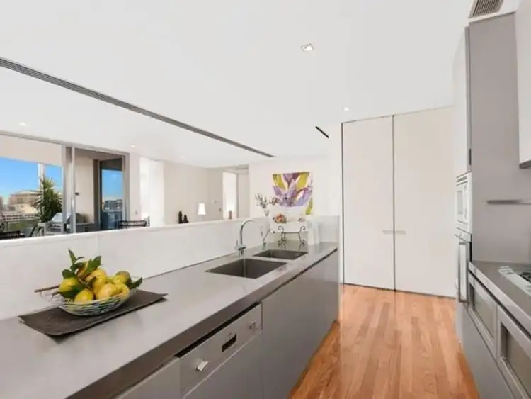 Fifth view of Homely apartment listing, 1002/35 Shelley Street, Sydney NSW 2000