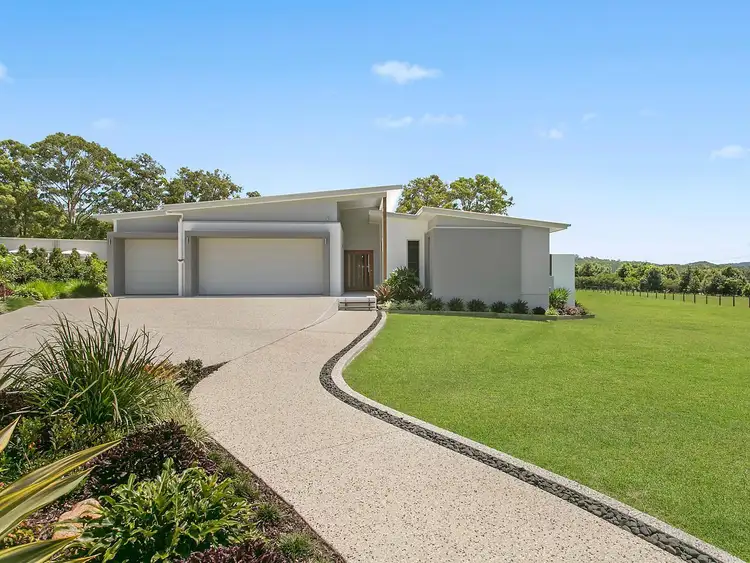 8 Golden Valley Place, Valdora QLD 4561