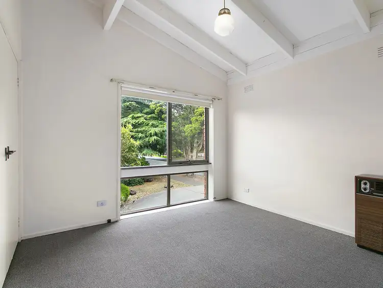 Fifth view of Homely unit listing, 1/196 Surrey Road, Blackburn VIC 3130