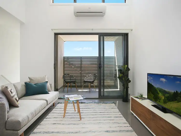 Main view of Homely townhouse listing, 4/2 Jasper Road, Bentleigh VIC 3204