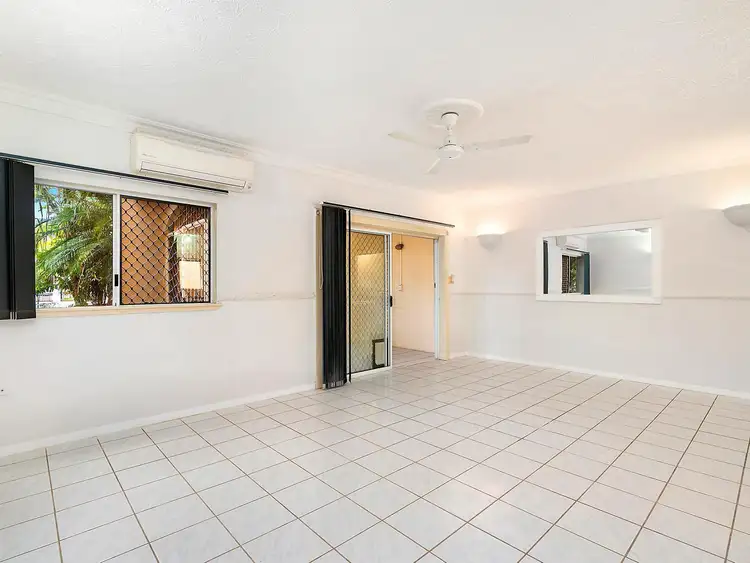 Main view of Homely unit listing, 1/11 Springfield Crescent, Manoora QLD 4870