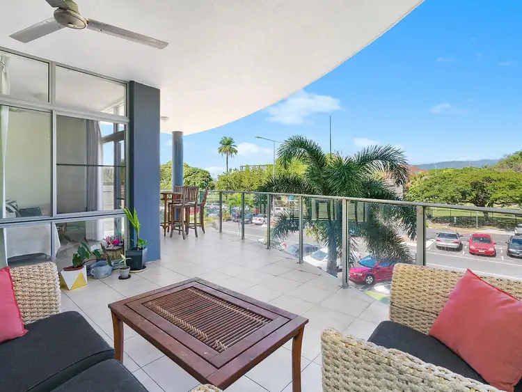 207/174 Grafton Street, Cairns City QLD 4870