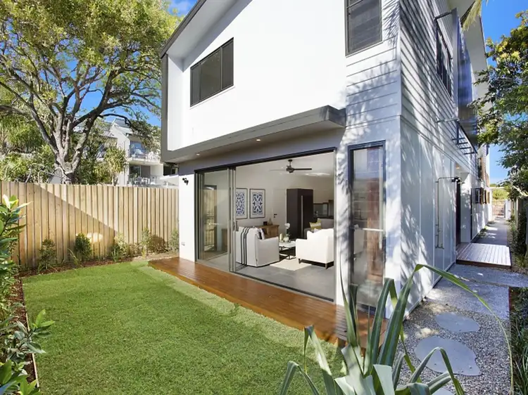 Main view of Homely house listing, 2/127 Sunshine Parade, Miami QLD 4220