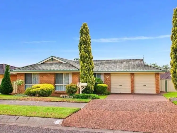 12 Nightingale Crescent, Cameron Park NSW 2285