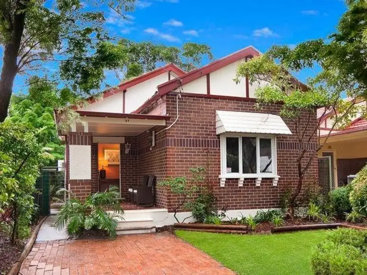 27 Heighway Avenue, Ashfield NSW 2131