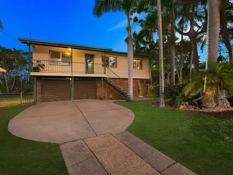 11 Agnew Avenue, Norman Gardens QLD 4701