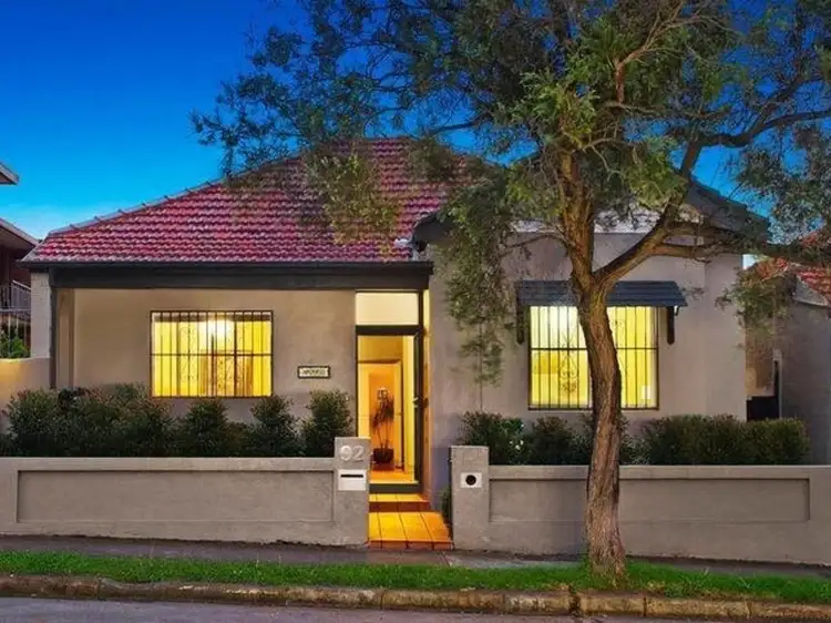 92 Windsor Road, Dulwich Hill NSW 2203