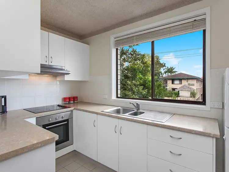 Second view of Homely apartment listing, 2/5 Rosewood Avenue, Broadbeach QLD 4218