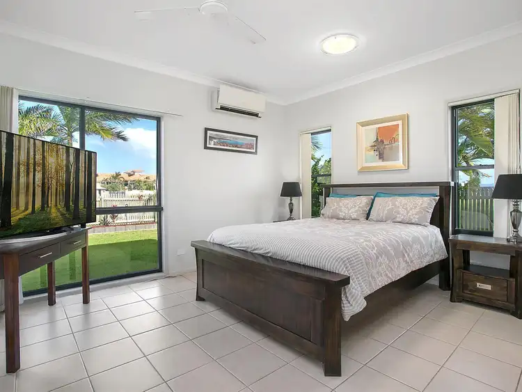 Sixth view of Homely house listing, 7 Sorrento Way, Zilzie QLD 4710