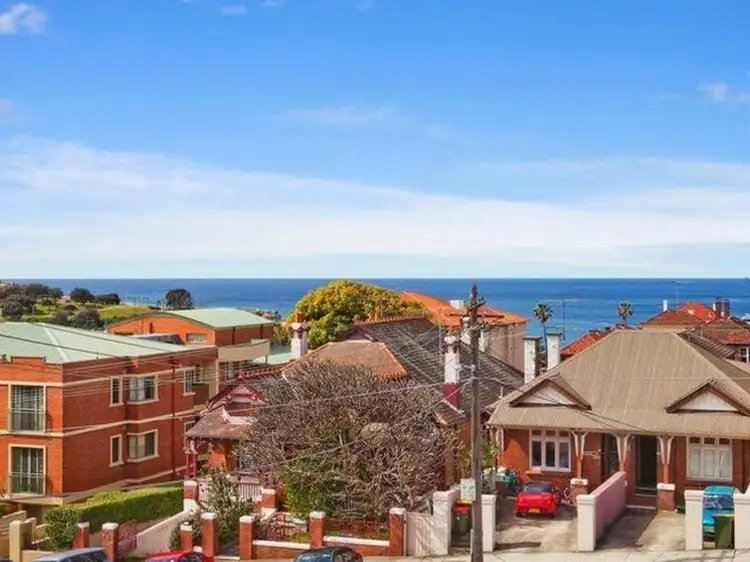 Main view of Homely apartment listing, 4/126 Brook Street, Coogee NSW 2034