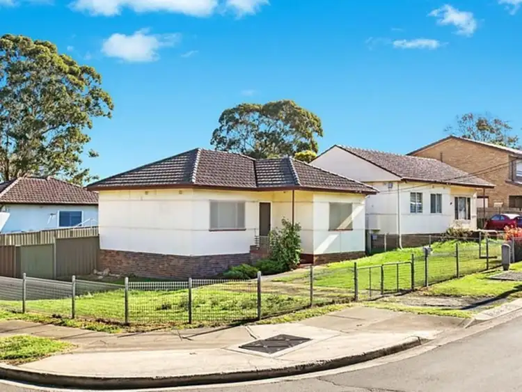 Second view of Homely house listing, 186 Girraween Road, Girraween NSW 2145