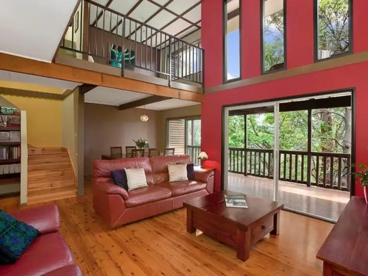 74 Iola Avenue, Farmborough Heights NSW 2526
